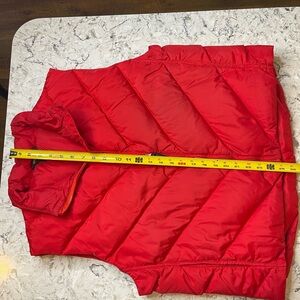 JW Woolrich Poppy Red Ladies Puffer Vest w/zipper ** Look flylike Marty McFly!**